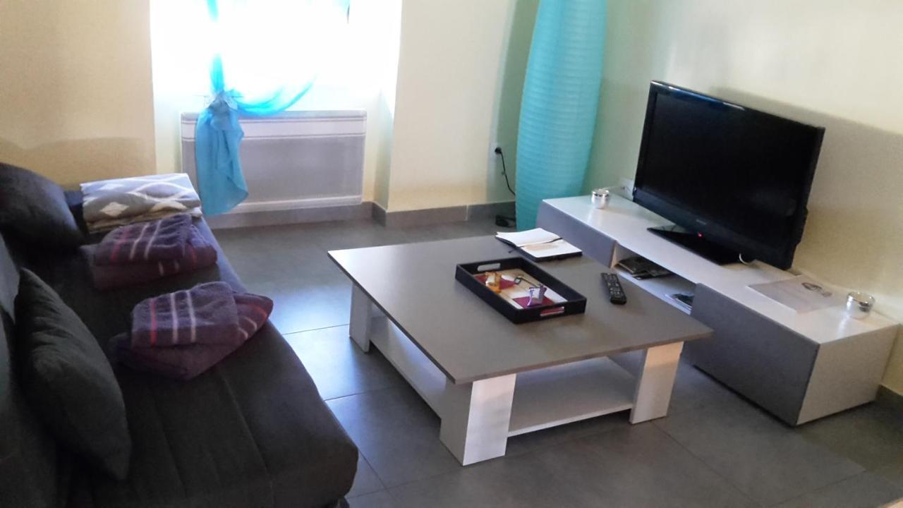 Chez Nous -Parking Gratuit Et Wifi A Vierzon Διαμέρισμα Εξωτερικό φωτογραφία